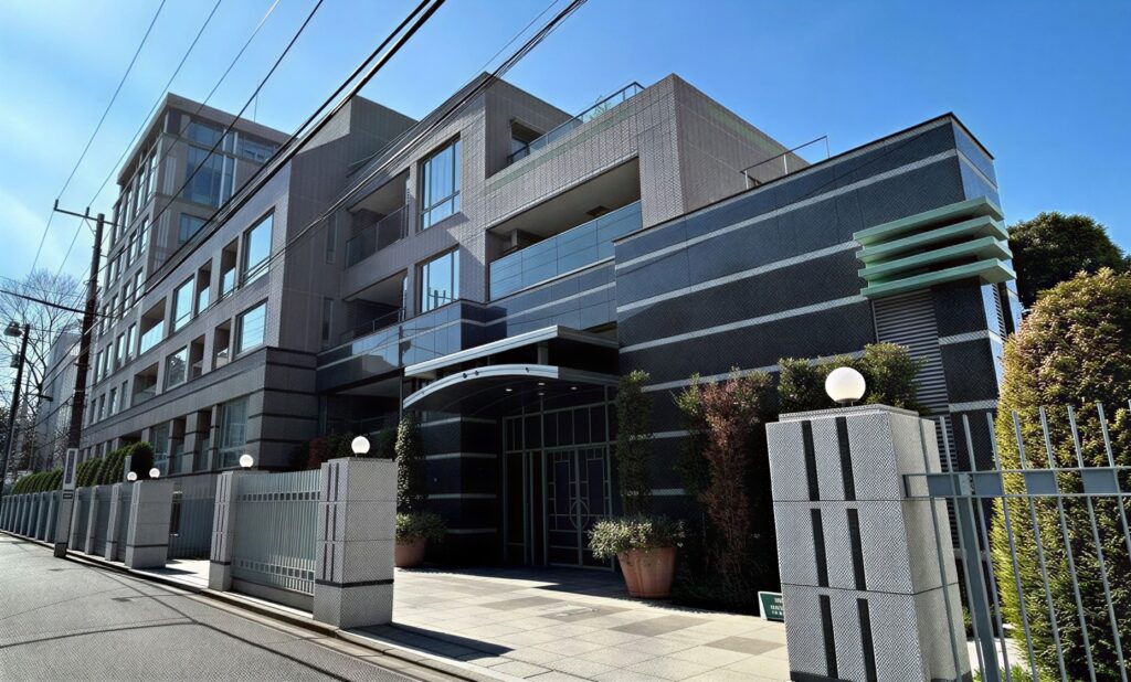 MNE-8YBkiHGNsKk45paM-_eC1Ln0jZ-1