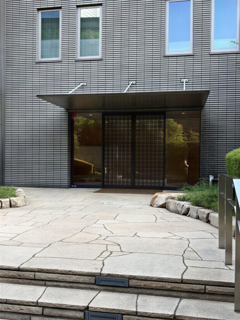 uzD0uHmrGWn5fPkpTOm9Z-1