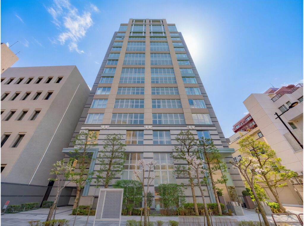 1HqOd_65c7h19WYqoEAe1_V2hx0cWx-1