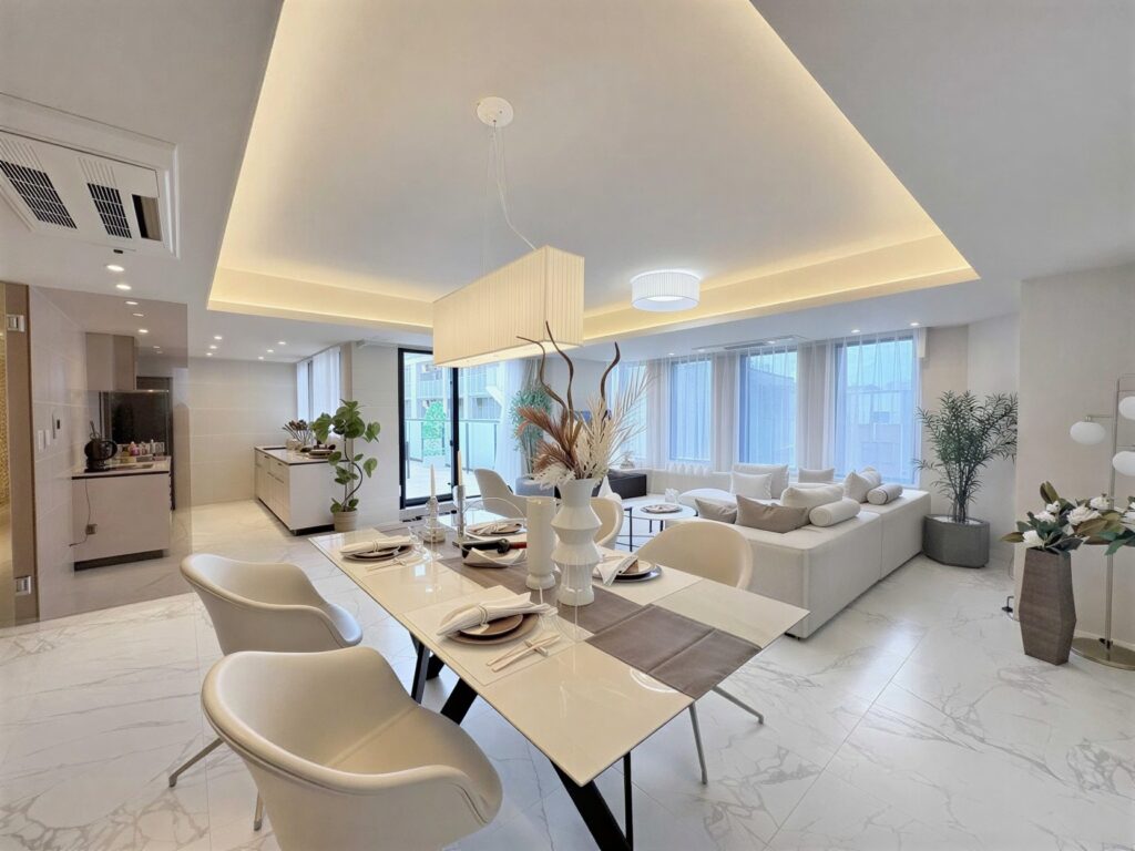 4b7FinOkCVeC1Yznmoz_z_pcJD3nAu