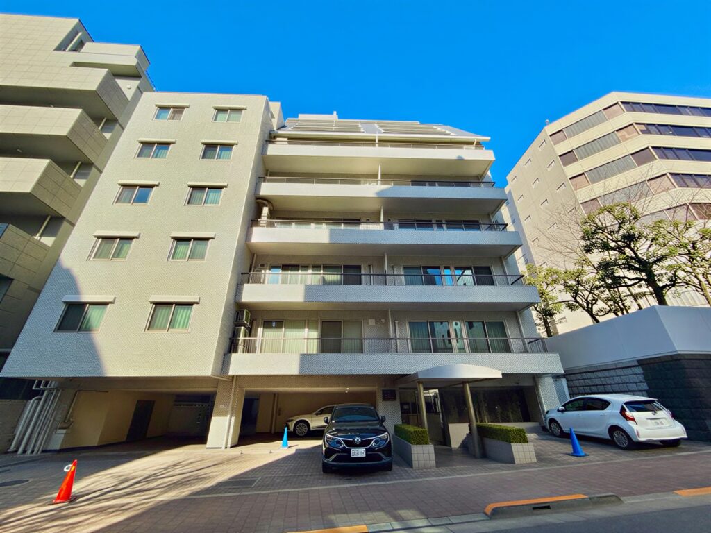 4jTwk05xR_-_an51M0Oo2_5QUEPZEw