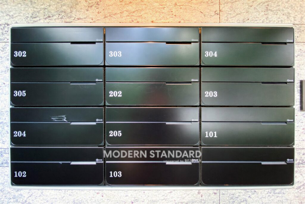 AJuNpQlWm0rI2GQbUa8Oj_YUEHz9Ni-1