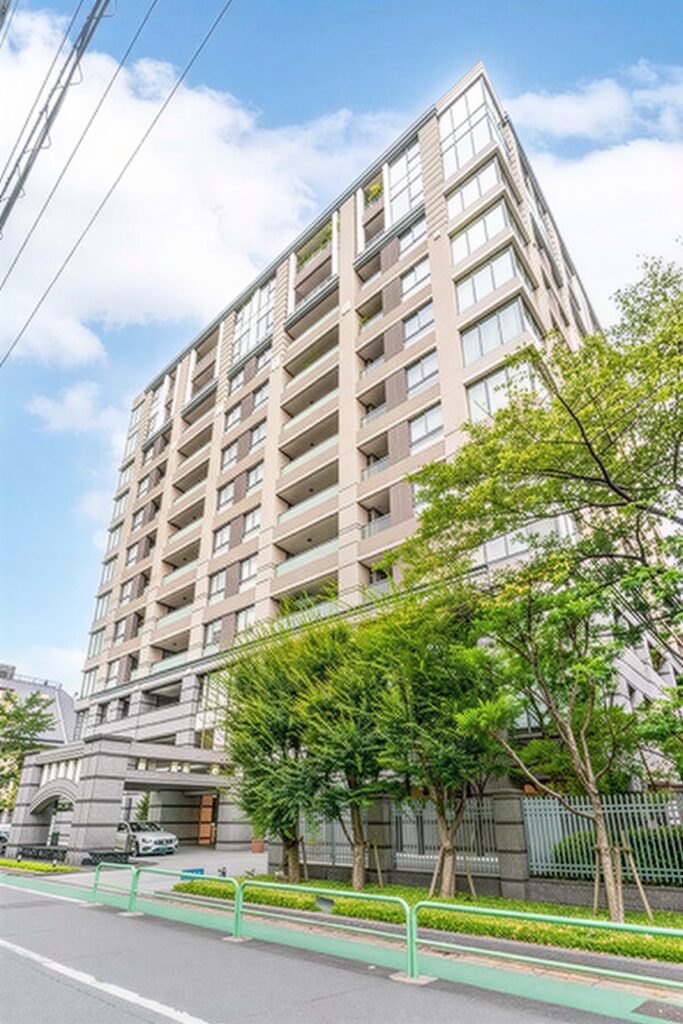 ARknUvpFE8oS4N-txumav_Vr3NaryK