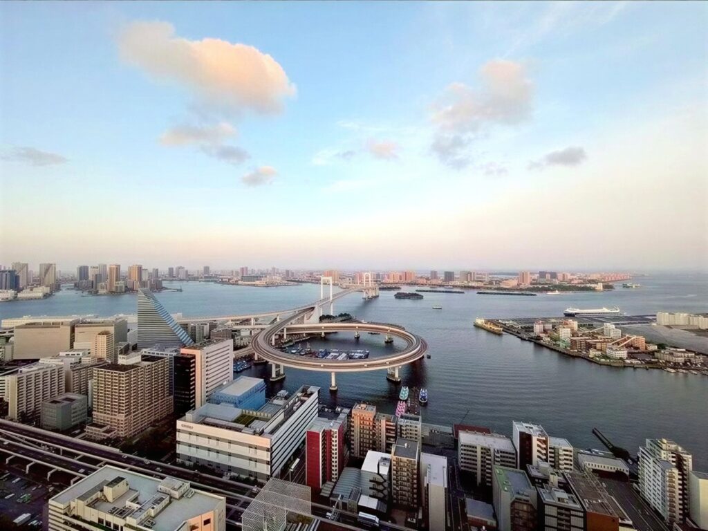 CxEP32UwCa6eC_O9FsLLe_AUbdJPbn