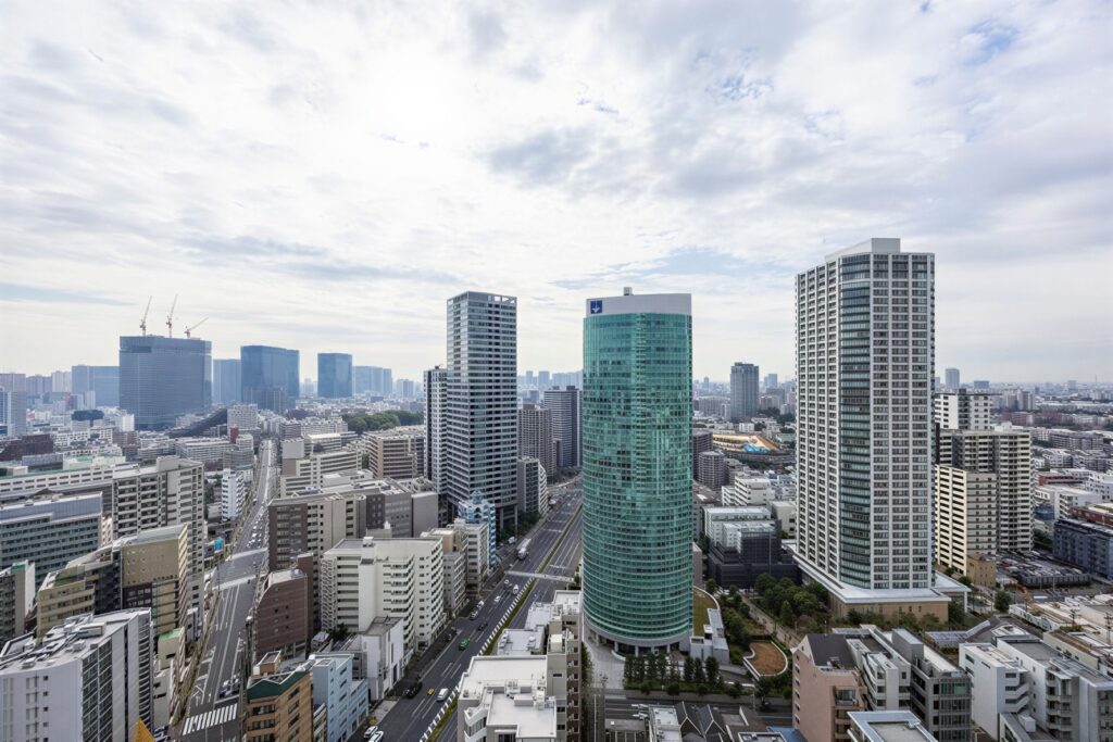 Iqs_HRu5DKUifZV7ghTcy_fC3ZF4Zo-1