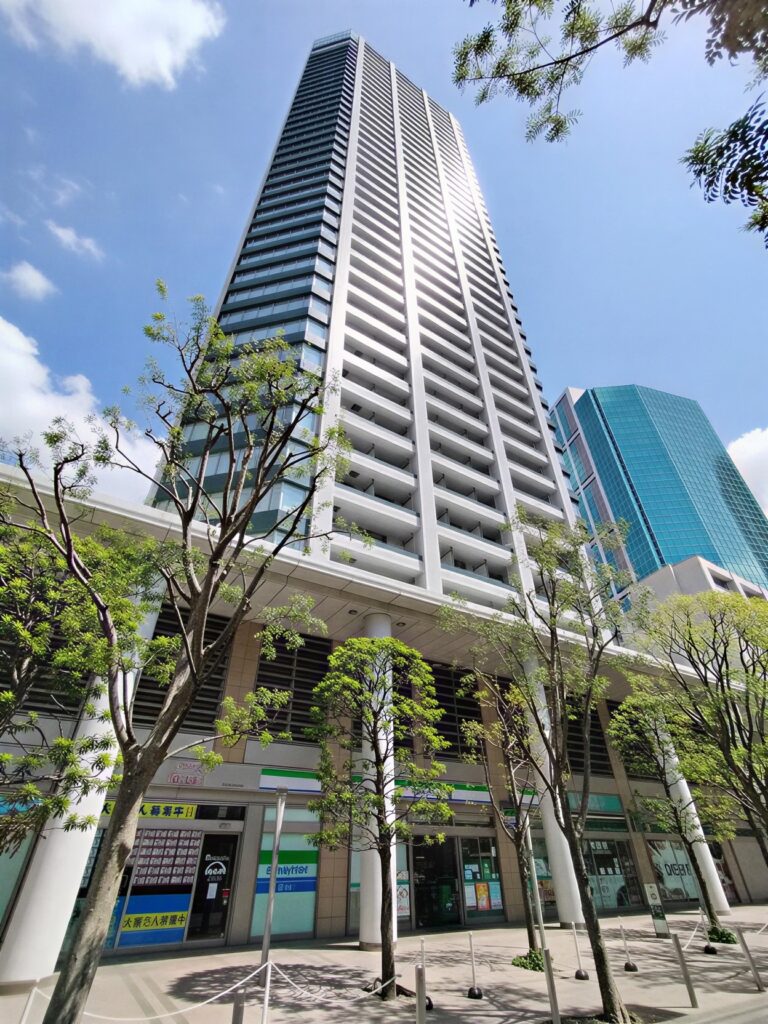 K20Q3oB_O7xxaCP5tpJla_8C3wylhw