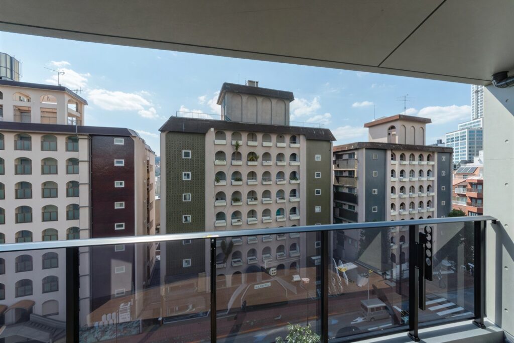 QYeqCjiH5H1tenA4RUWl4_7EfDdKL1-1