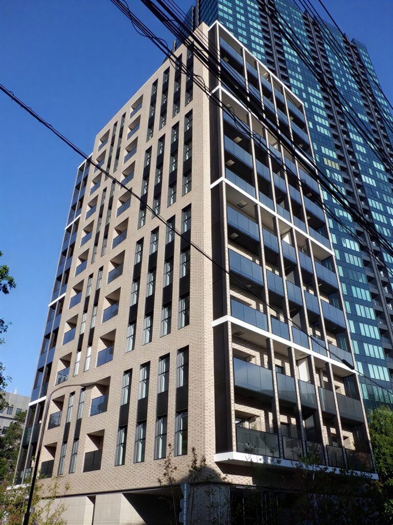 U8gVc2k2g-1oL85wwqHvn_BRIxbKHb