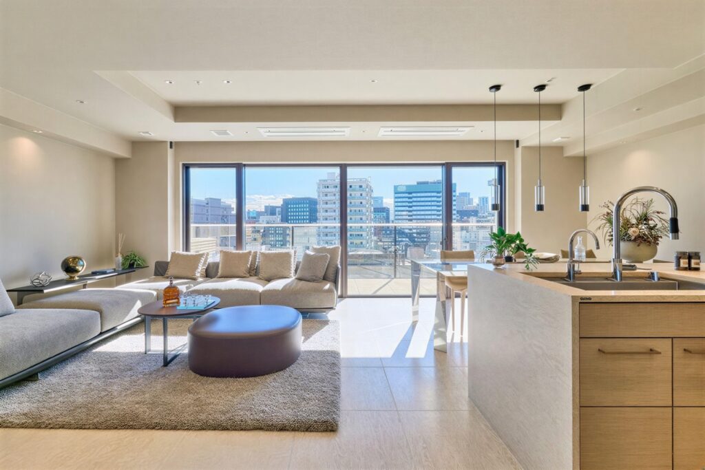 Vt8JLQb9Zv_RHDqivC3x5_RI4Y6Pui