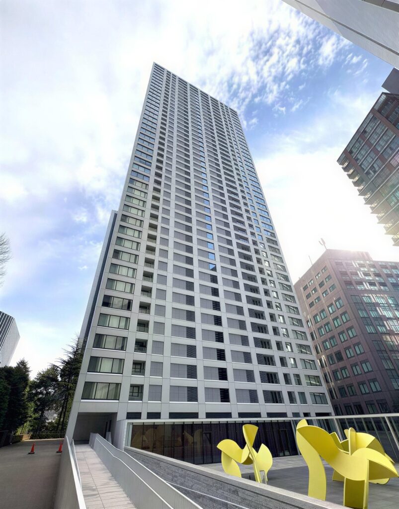 acb0L04FYeezi5o2mToA-_6FOFsQQW