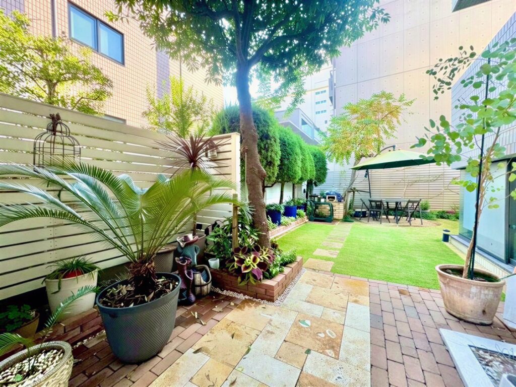 agflFAaKS64EYf_nNjnd2_CIl6R5Tt