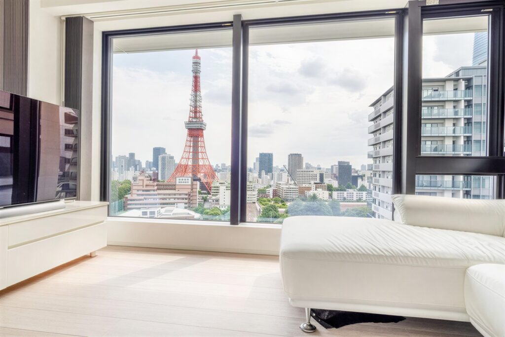 dyWYy4lHfdA1kCCr6fxJS_3LHKtiZb