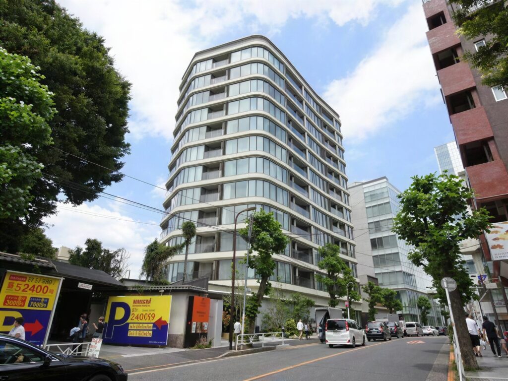 gbHVaM-ORWHdSLLFAZs9_0uK5oF5F