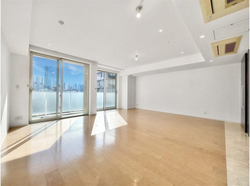 l3mjlHaQ32doNxd96qnwu_9CvzfEmH-1