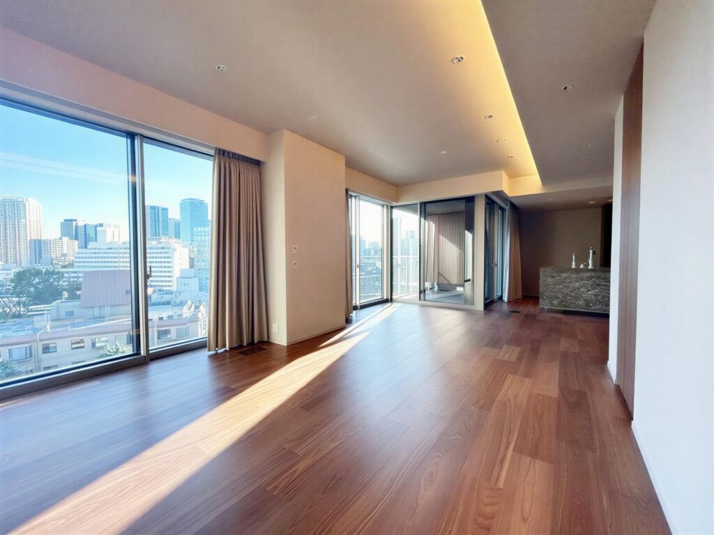 qAmPAazsyXNki9lhr-Cjy_KJmG8UYb