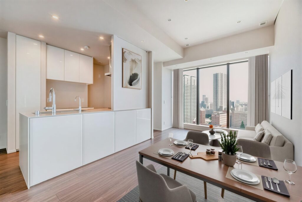 qmVxzRCr5D9q-kUG6ThVp_dcWRISbZ-1