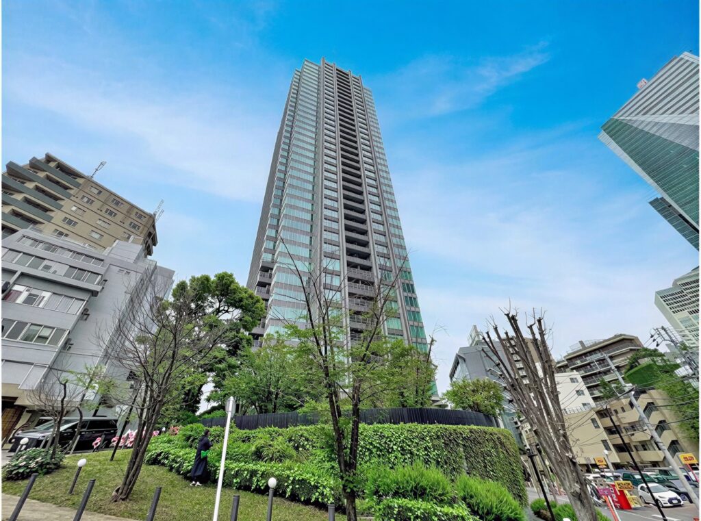 qpZLMUmhJ1b4vcUvAfMaL_qMGSNQqa