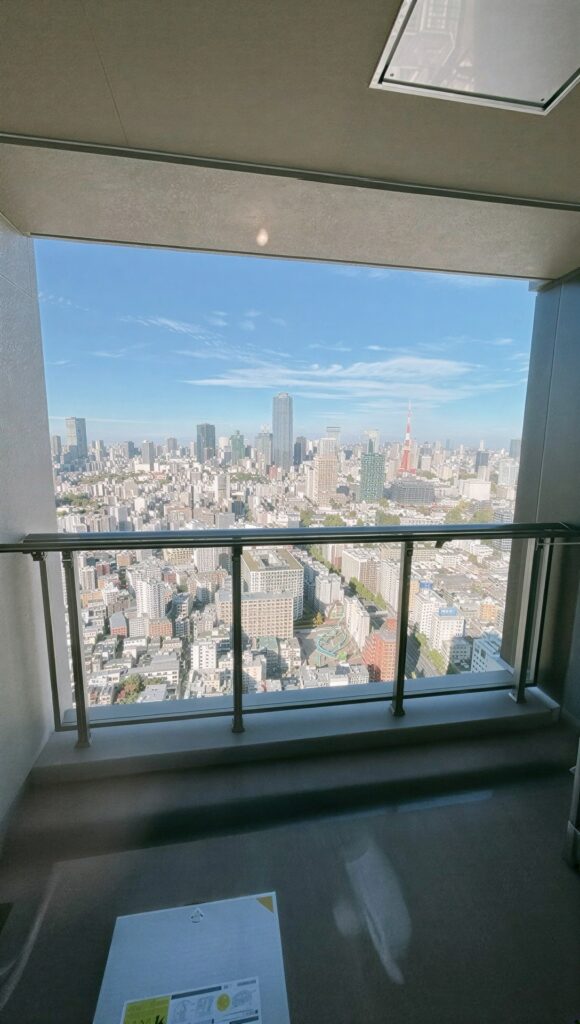 t-DvztRdJyVFhKwwUxX9m_9Fohk9gK-1