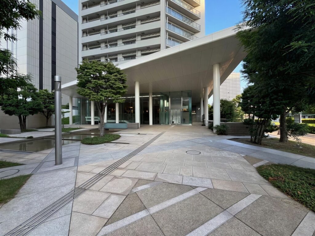 uJIDQYOH3_FrW2KIDxgGE_xUvPSFc4-1