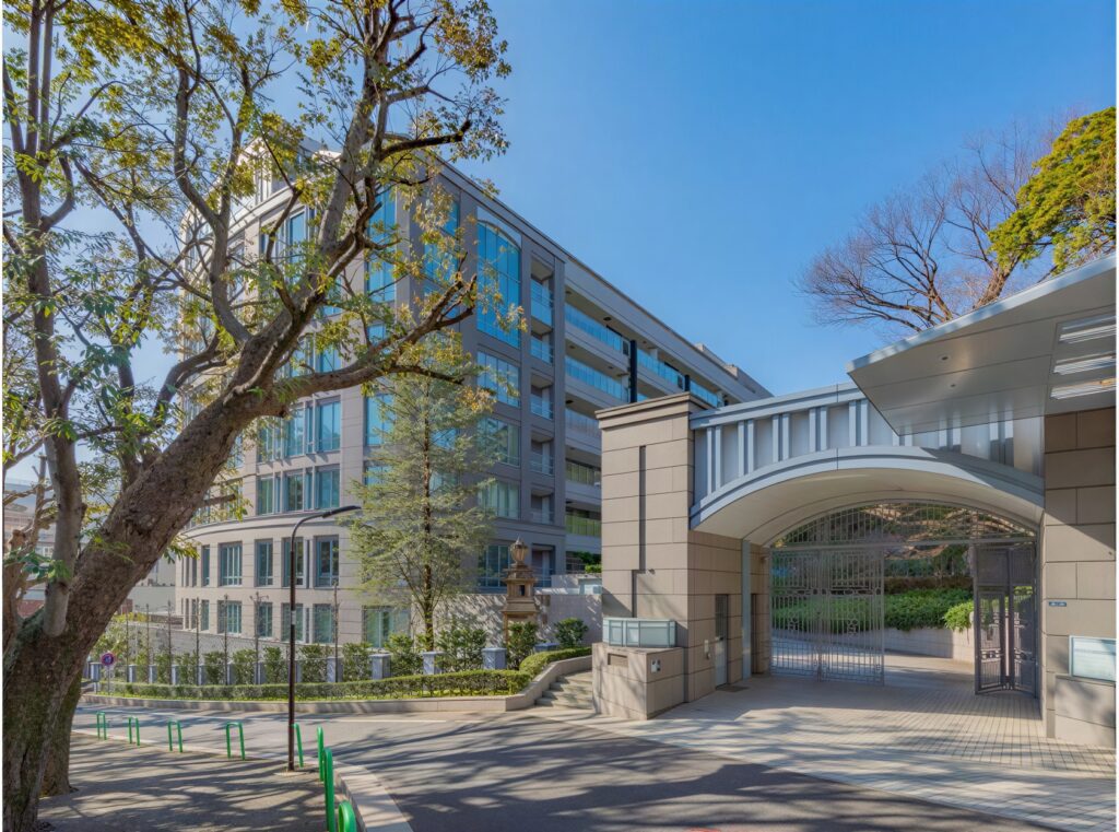 FCgDst4oRhNn5HGvk4vH1_504qu6j0-1