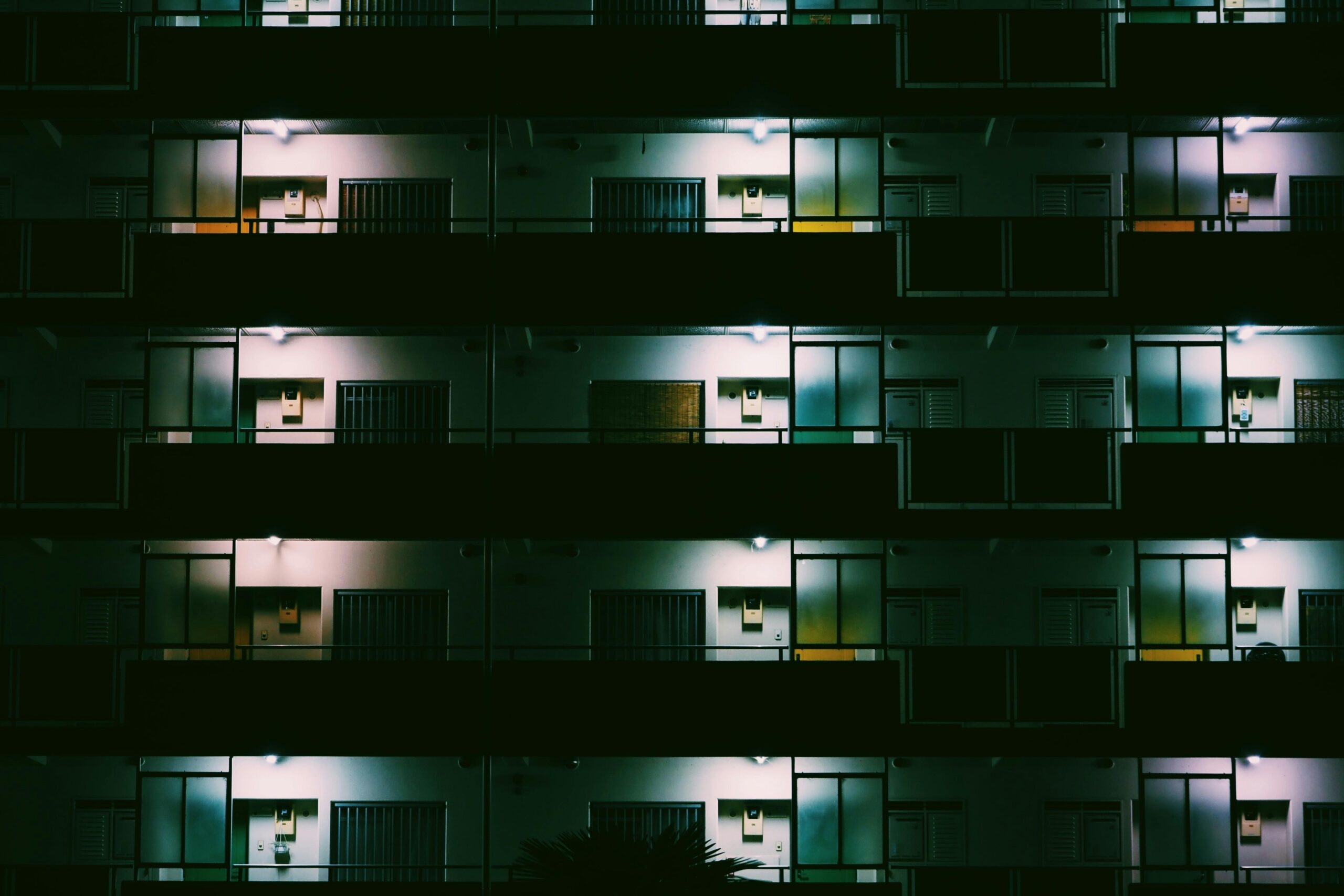 Apartment for Rent in Tokyo Japan: Lease Terms, Pricing, and the ¥300 Million Purchase Alternative