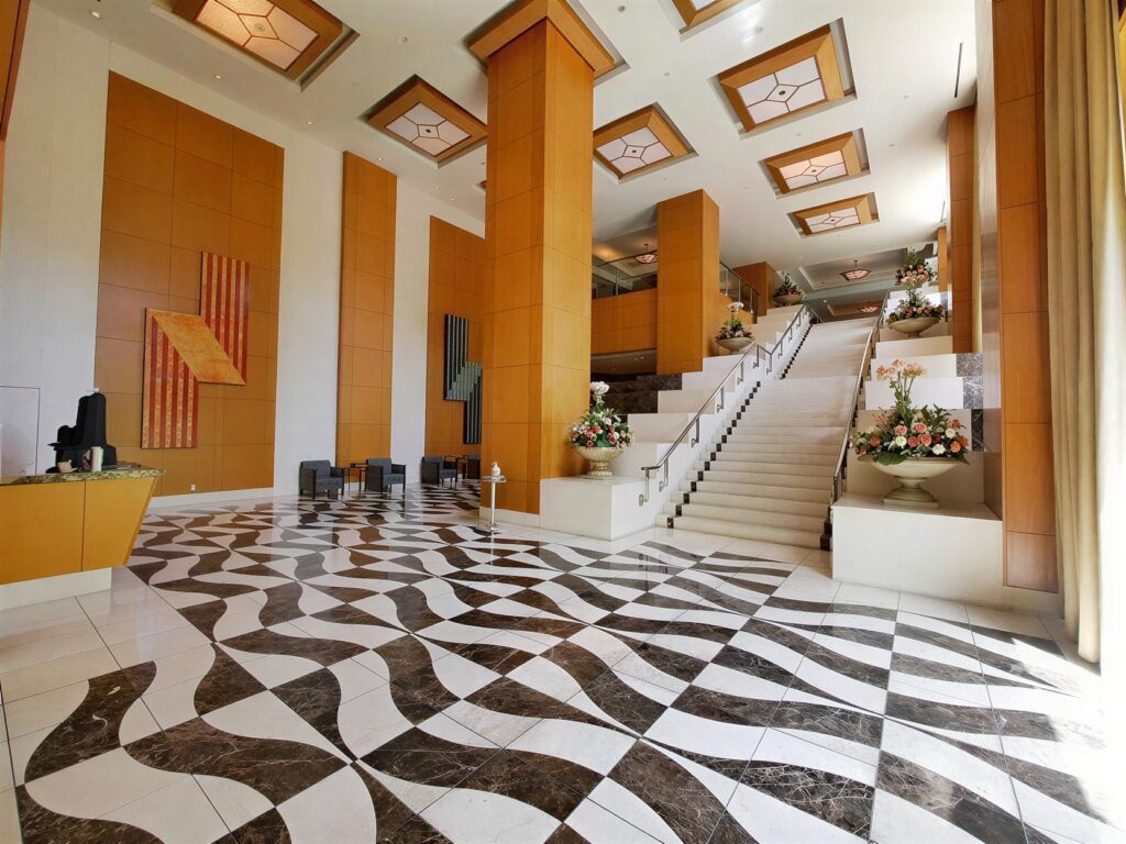 f3lBOO-yYE4R1gJRnKYG2_NOsMmvgL