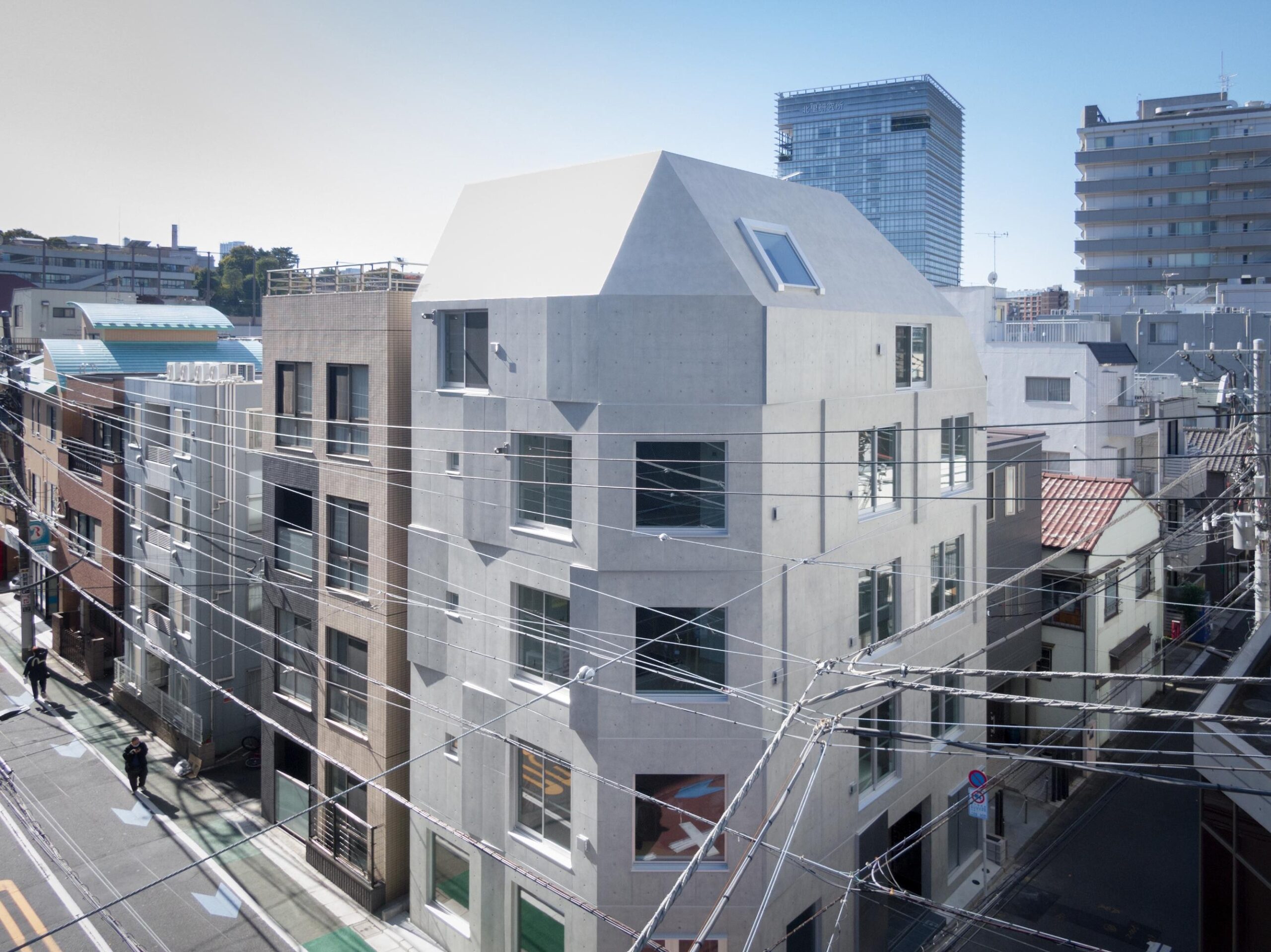港区白金・芝白金の地価と相場2026年――公示地価+15.7%の構造を読む