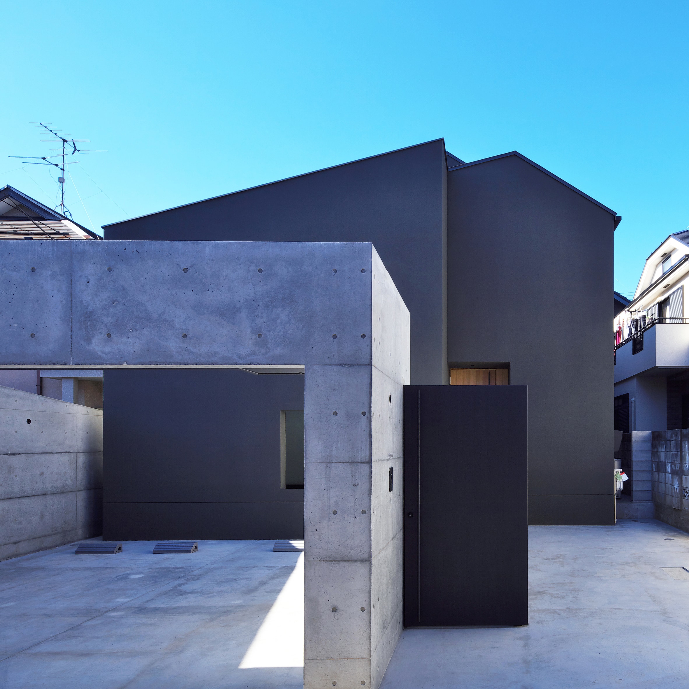 trias白金台 — 品川区上大崎の築浅1R賃貸マンション
