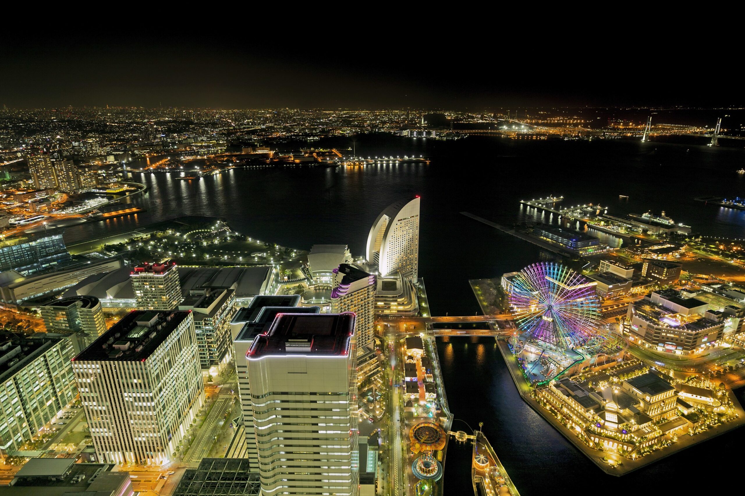 Minato Mirai's Floor-Based Tax Surcharge Makes the 40th Floor 10% More Expensive Than the Ground
