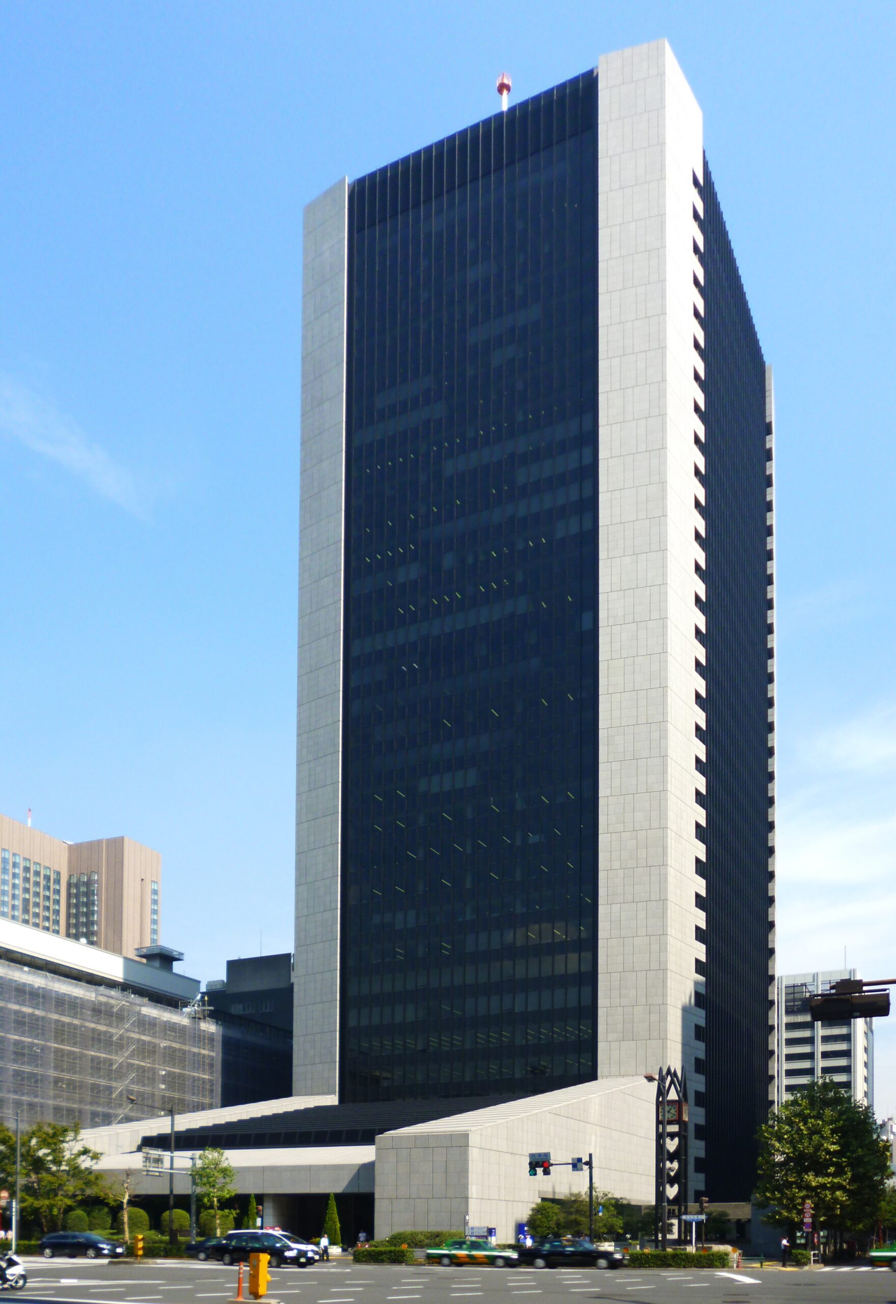 Why Tokyo's ¥300 Million Closings Happen Without Escrow